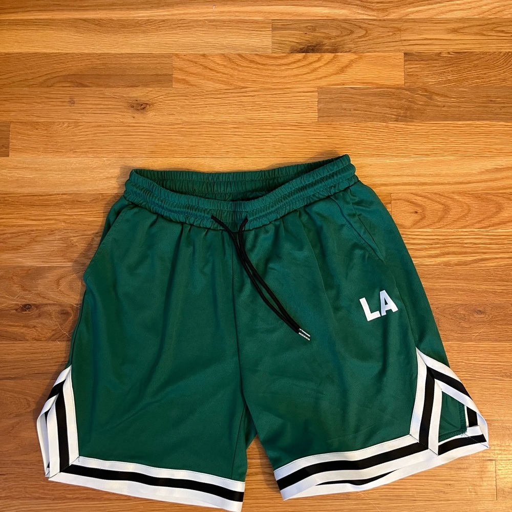 Men’s Green Basketball Shorts Size L Mesh Athletic Drawstring LA Stripe